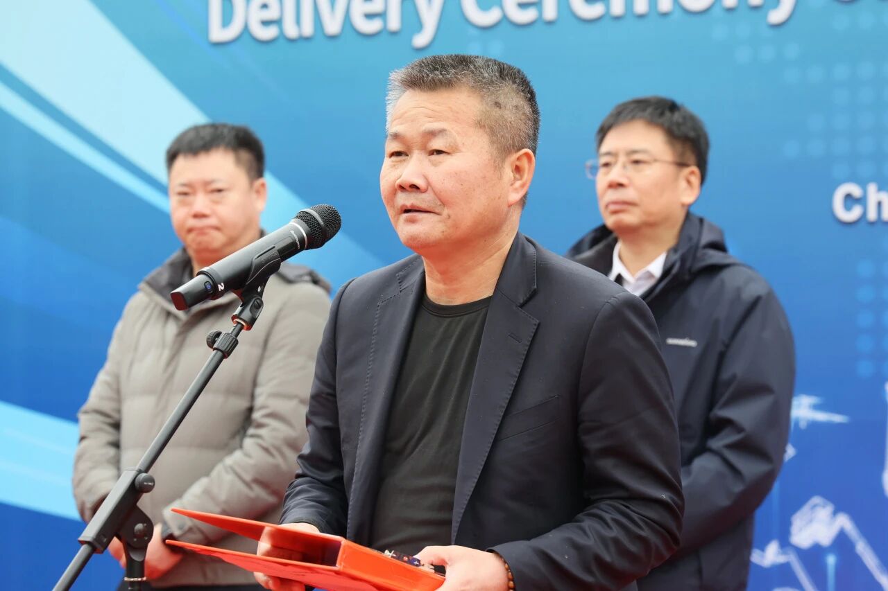 山河智能SWE700FE电动挖掘机成功交付,助力打造绿色智慧矿山