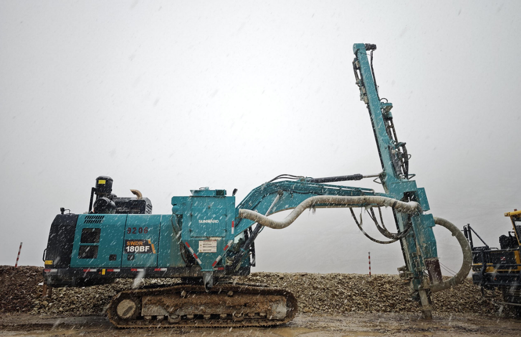 在离天最近的地方,有一群山河“铁军”