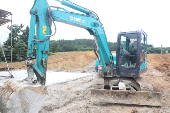 嗯～啊～轻一点丝瓜视频 - 陈老板生命中的两位“贵人”