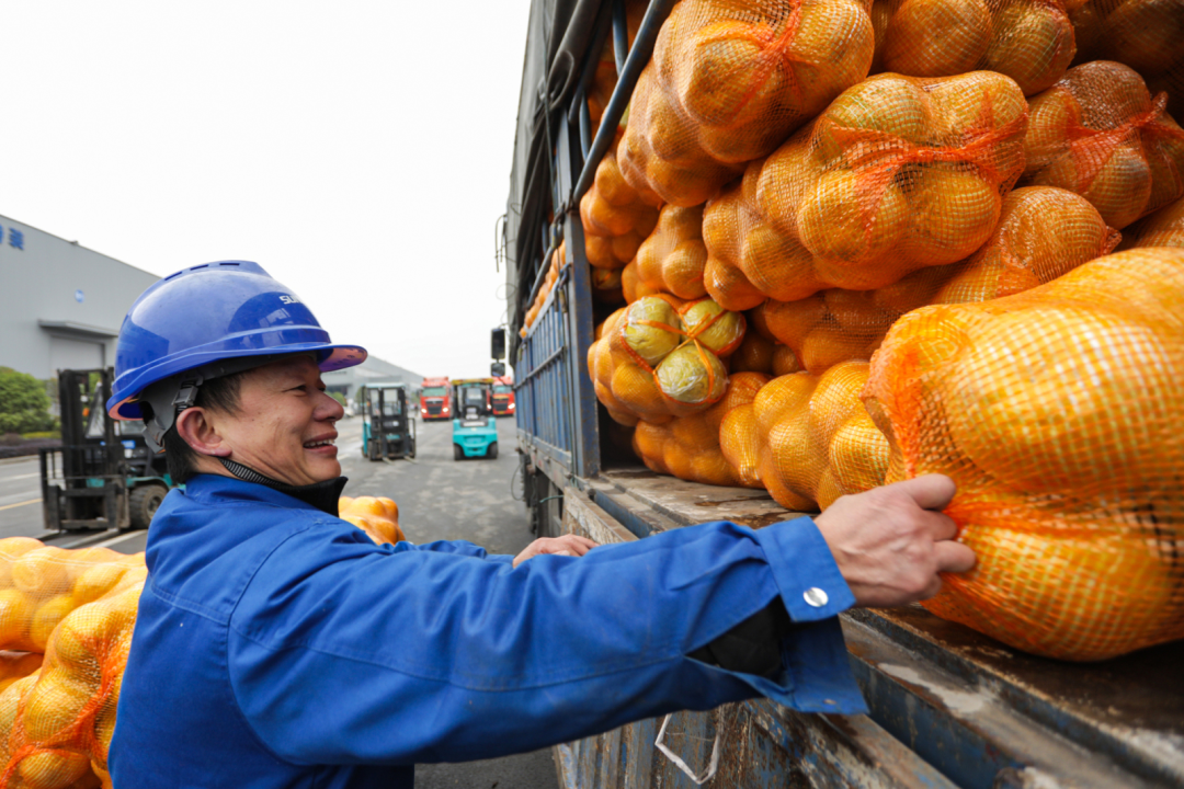 点赞！山河智能成功入选“上市公司乡村振兴优秀实践案例” (丝瓜视频.comiso在线)